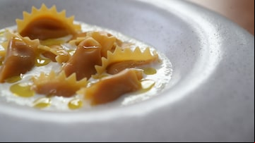 SÃO PAULO 23/04/2025 PALADAR RECEITAS DE MASSAS - Ravioli de búfala e manjericão com molho de tomate rústico
Fagotelli de abóbora com fonduta de queijo Grana
Pansotti de queijo de cabra boursin com limão siciliano e beurre blanc FOTO ALEX SILVA/ESTADÃO. Foto: ALEX SILVA